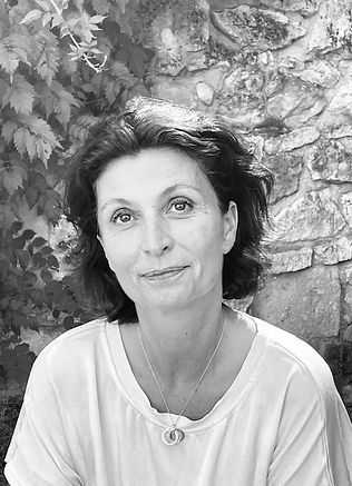 Portrait de Françoise, responsable administrative & financière chez b2c projet